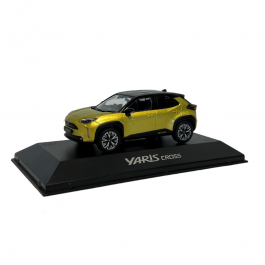 トヨタ Yaris Cross 1/43 スケール 1/43 Ixo 2022 Toyota Yaris Cross (Orange Metallic) Car Model