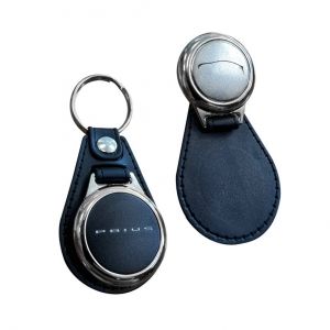 KEY CHAIN WITH CADDY COIN